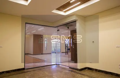 شقة - 5 غرف نوم - 3 حمامات للايجار في الشويفات - كمبوندات التجمع الخامس - التجمع الخامس - مدينة القاهرة الجديدة - القاهرة