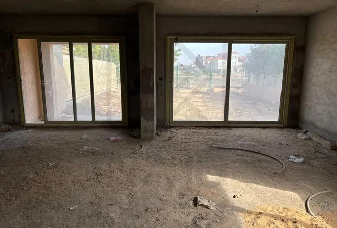100918557 - Property Image 3