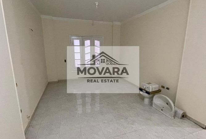 71652381 - Property Image 3