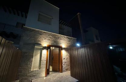 Townhouse - 5 Bedrooms - 4 Bathrooms for sale in Mountain View Hyde Park - 5th Settlement Compounds - The 5th Settlement - New Cairo City - Cairo Townhouse - 5 Bedrooms - 4 Bathrooms for sale in Mountain View Hyde Park - 5th Settlement Compounds - The 5th Settlement - New Cairo City - Cairo