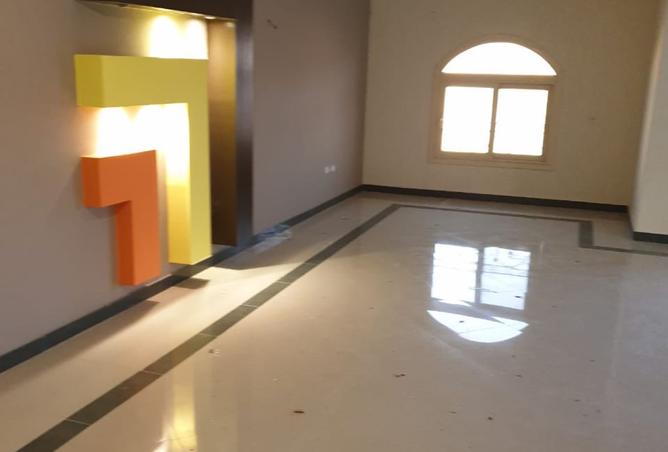 8498446 - Property Image 2