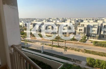 Apartment - 3 Bedrooms - 4 Bathrooms for sale in Hyde Park Central - The 6th Settlement - New Cairo City - Cairo