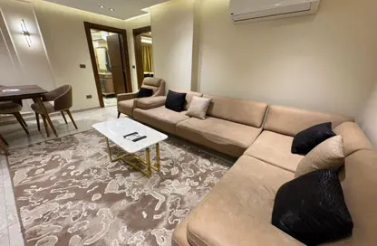 Apartment - 2 Bedrooms - 2 Bathrooms for rent in Mohi Al Din Abou El Ezz St. - Mohandessin - Giza