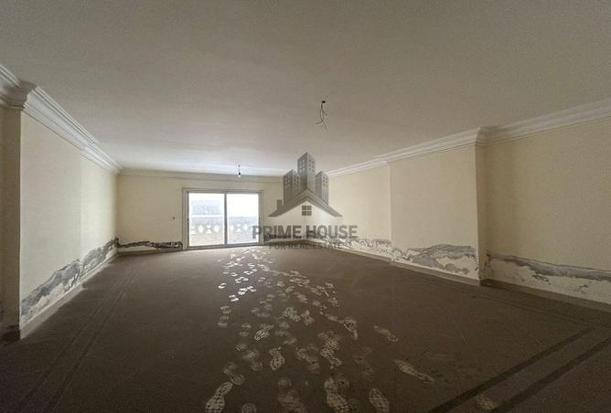 83662690 - Property Main Image