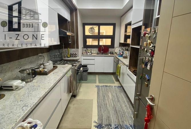 99398900 - Property Image 3