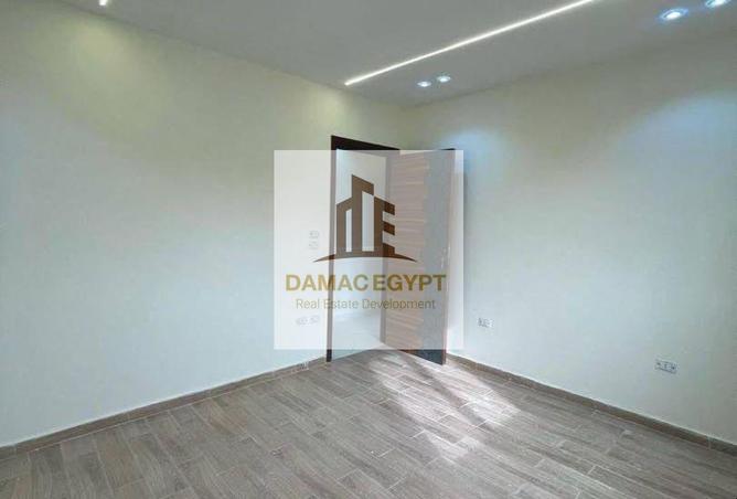 8649695 - صورة العقار 2