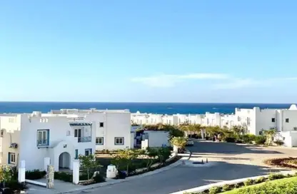 شاليه - 3 غرف نوم - 2 حمامات للبيع في ماونتن فيو راس الحكمة - راس الحكمة - الساحل الشمالي