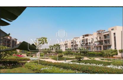 Apartment - 3 Bedrooms - 3 Bathrooms for sale in Moon Residences - Fifth Square - The 5th Settlement - New Cairo City - Cairo