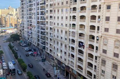 شقة - 3 غرف نوم - 2 حمامات للبيع في شارع البرت الاول - سموحة - حي شرق - الاسكندرية