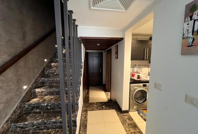 64128390 - Property Image 3