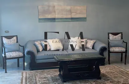 شقة - 3 غرف نوم - 2 حمامات للايجار في شارع ابو موسي الاشعري - التجمع الاول - مدينة القاهرة الجديدة - القاهرة