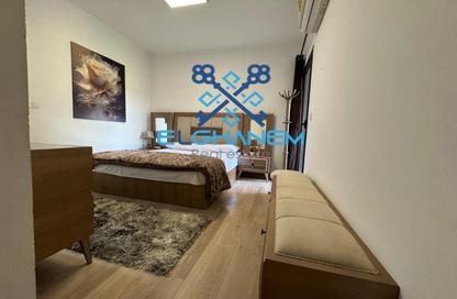 Apartment - 3 Bedrooms - 3 Bathrooms for sale in Fifth Square - The 5th Settlement - New Cairo City - Cairo