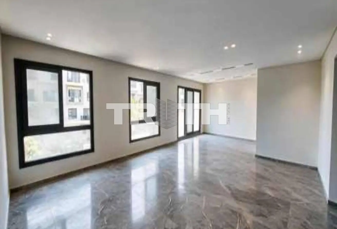 117785611 - Property Main Image