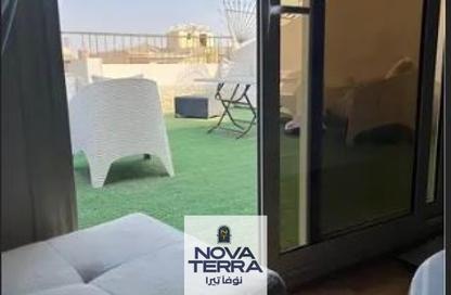 Roof - 3 Bedrooms - 2 Bathrooms for sale in Touristic Zone 4 - Touristic Zone - Al Motamayez District - 6 October City - Giza