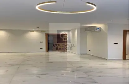 Apartment - 2 Bedrooms - 2 Bathrooms for sale in Mountain View iCity - 5th Settlement Compounds - The 5th Settlement - New Cairo City - Cairo