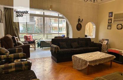 Apartment - 3 Bedrooms - 2 Bathrooms for sale in Ahmed Fahim Bayoumi St. - Triumph Square - El Nozha - Cairo