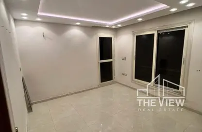 Apartment - 3 Bedrooms - 2 Bathrooms for rent in Al Khamayel city - Sheikh Zayed Compounds - Sheikh Zayed City - Giza