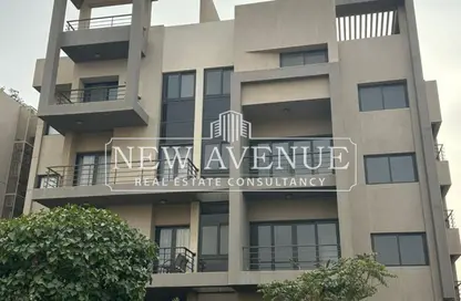 Penthouse - 3 Bedrooms - 3 Bathrooms for sale in Moon Residences - Fifth Square - The 5th Settlement - New Cairo City - Cairo