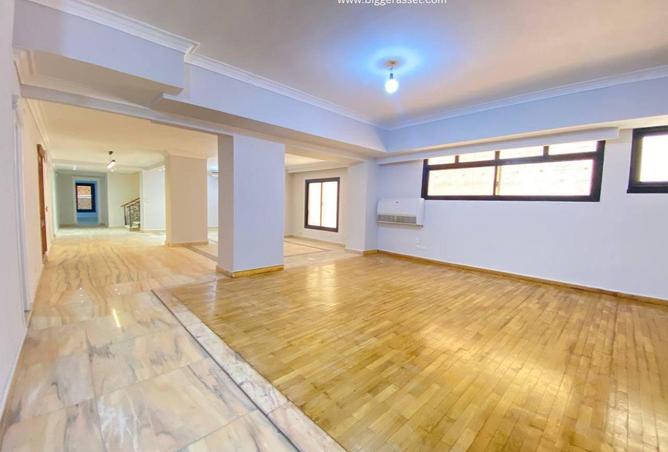 8605386 - Property Image 3