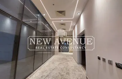 بناية كاملة - استوديو - 8 حمامات للبيع في شارع مجمع البنوك - شارع التسعين الجنوبي - التجمع الخامس - مدينة القاهرة الجديدة - القاهرة