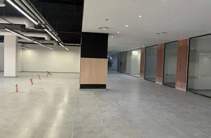 Office Space - Studio - 4 Bathrooms for rent in Rock Gold Mall - 5th Settlement Compounds - The 5th Settlement - New Cairo City - Cairo