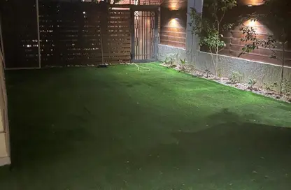 Apartment - 2 Bedrooms - 2 Bathrooms for rent in Street 206 - Degla - Hay El Maadi - Cairo