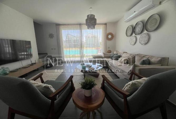 98554299 - Property Image 2