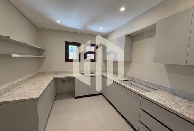 70087626 - Property Image 3