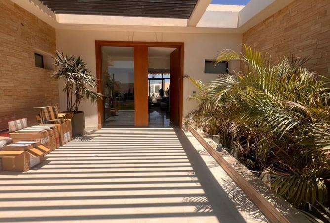 97436143 - Property Image 2