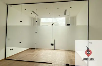 مساحات مكتبية - غرفة نوم - 2 حمامات للايجار في شارع التسعين الجنوبي - التجمع الخامس - مدينة القاهرة الجديدة - القاهرة