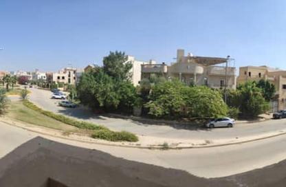 Apartment - 2 Bedrooms - 2 Bathrooms for sale in 8th District - Sheikh Zayed City - Giza