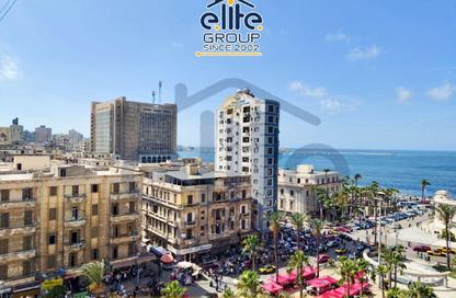 شقة - 2 غرف نوم - 1 حمام للبيع في المنشية - حي الجمرك - الاسكندرية