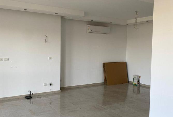 8708424 - Property Image 2