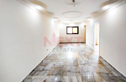 Apartment - 2 Bedrooms - 1 Bathroom for sale in Port Said St. - Cleopatra - Hay Sharq - Alexandria