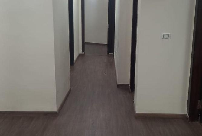 70108734 - صورة العقار 2