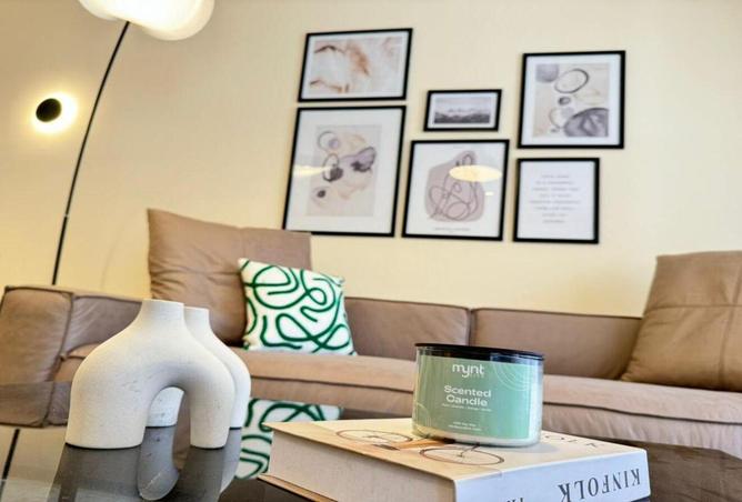 8563001 - Property Image 2