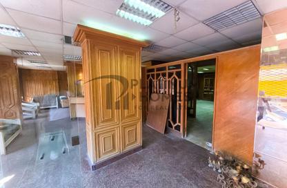 محل تجاري - استوديو للايجار في بولكلي - حي شرق - الاسكندرية
