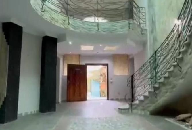 57498905 - Property Image 2