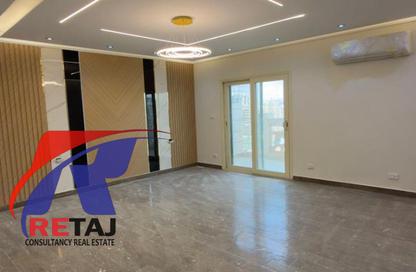 Apartment - 3 - 3 for sale in Dar Al Defaa El Gawy St. - Ard El Golf - Heliopolis - Masr El Gedida - Cairo