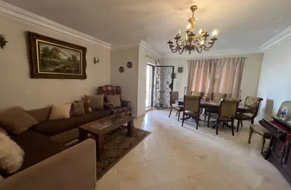 Apartment - 2 Bedrooms - 1 Bathroom for rent in Hadayek Al Mohandessin - 4th District - Sheikh Zayed City - Giza