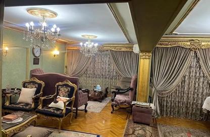 Apartment - 3 Bedrooms - 2 Bathrooms for sale in Omar Hefny St. - 8th Zone - Nasr City - Cairo