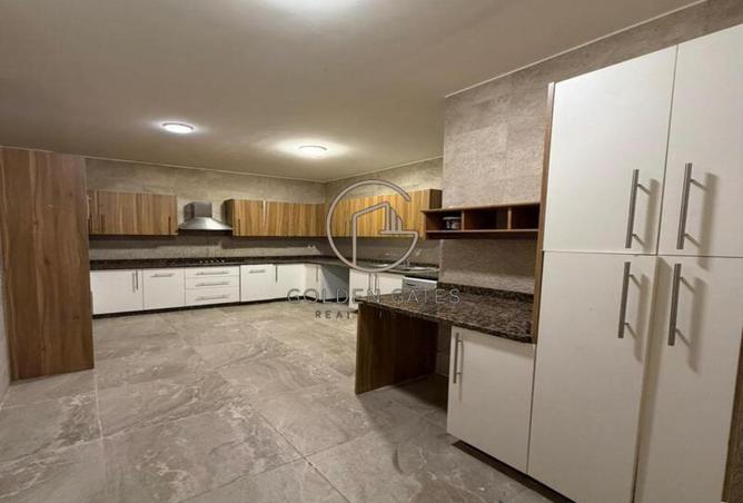 96576332 - Property Image 3