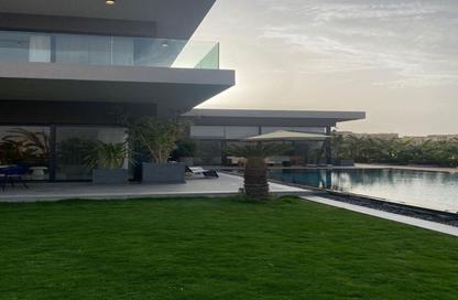 Villa - 5 - 5 for sale in Palm Hills October - Cairo Alexandria Desert Road - 6 October City - Giza