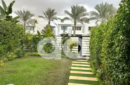 Townhouse - 2 Bedrooms - 3 Bathrooms for sale in Garden Residence - Hyde Park - New Cairo City - Cairo