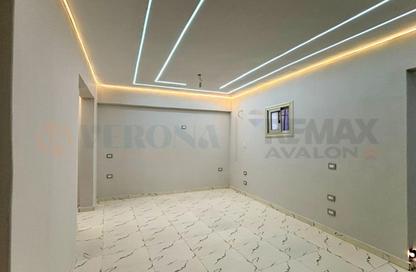 Apartment - 3 Bedrooms - 2 Bathrooms for sale in Fleming - Hay Sharq - Alexandria