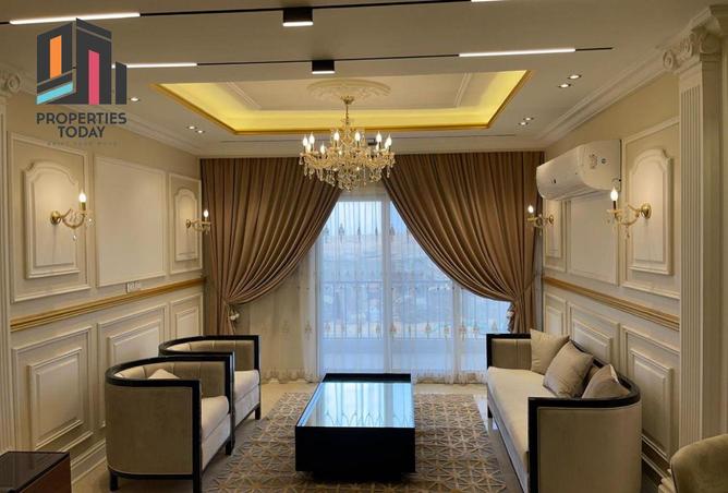 74040408 - Property Image 3