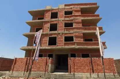 Apartment - 3 Bedrooms - 2 Bathrooms for sale in Bait Alwatan - The 5th Settlement - New Cairo City - Cairo