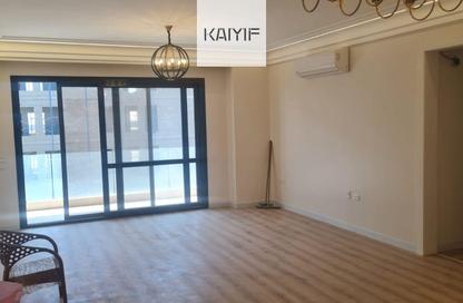 Apartment - 3 Bedrooms - 2 Bathrooms for sale in El Patio Oro - 5th Settlement Compounds - The 5th Settlement - New Cairo City - Cairo
