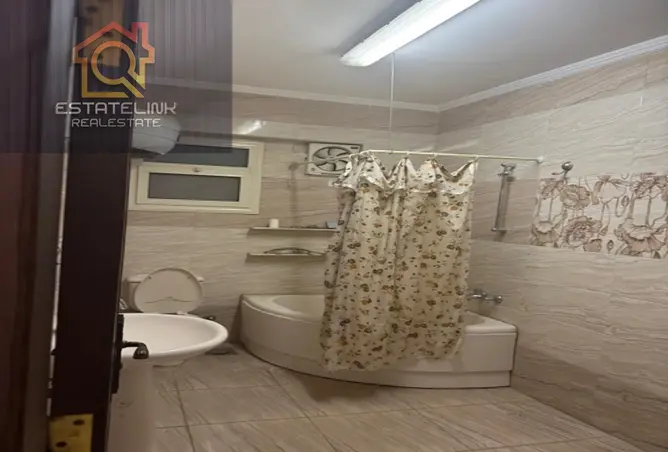 114901302 - Property Image 2