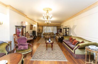 Apartment - 3 Bedrooms - 2 Bathrooms for sale in Kamal Eldin Salah St. - Smouha - Hay Sharq - Alexandria